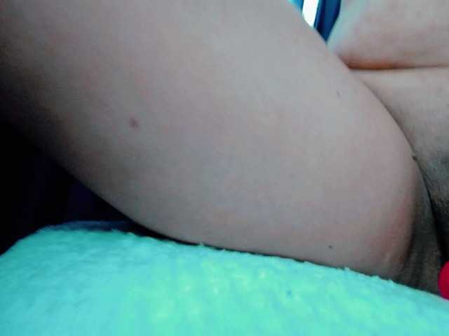 Live sex webcam photo for sexy-chantalv #274023074