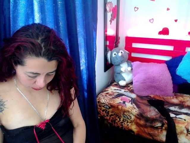 Live sex webcam photo for sexy-chantalv #274097365