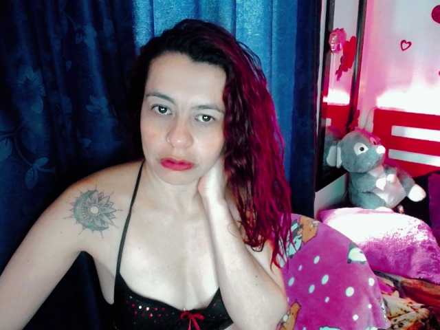 Live sex webcam photo for sexy-chantalv #274201104