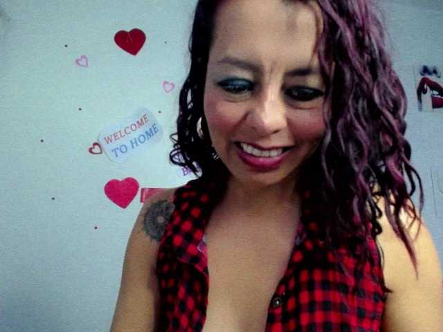 Live sex webcam photo for sexy-chantalv #274474204