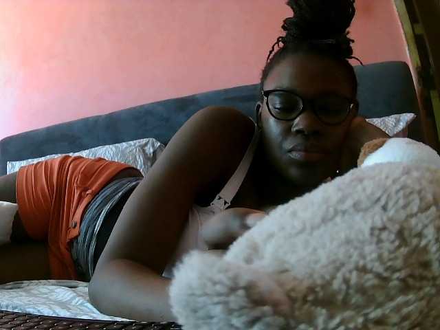 Live sex webcam photo for sexy-ebony #278301277