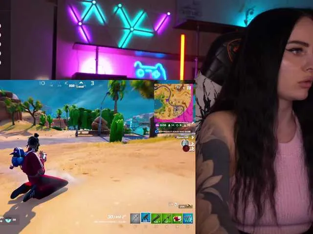 Live sex webcam photo for sexy-girl999 #290135705