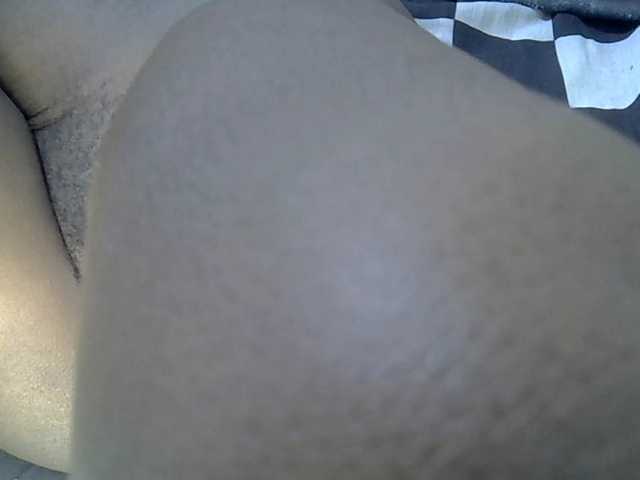 Live sex webcam photo for sexy-val1 #291000955