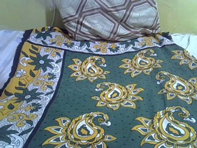 Live sex webcam photo for sexy-yola #275579731