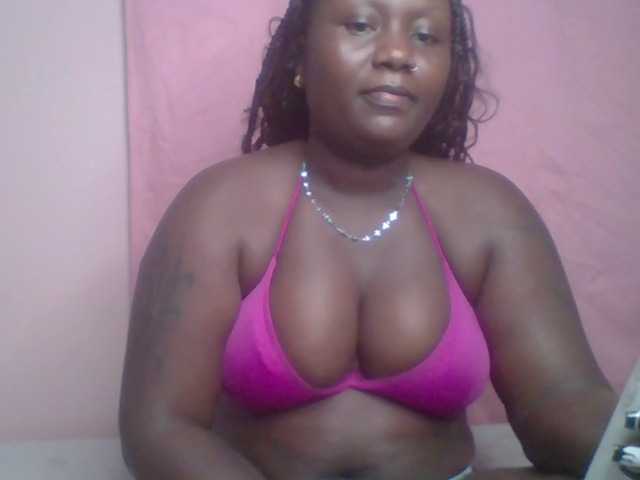 Live sex webcam photo for sexy-zaharah #278150338