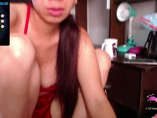 Live sex webcam photo for sexya-1 #275589354