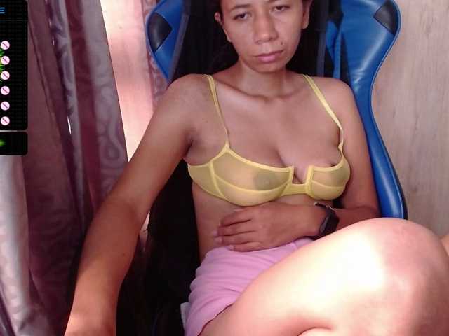 Live sex webcam photo for sexya-1 #276348016