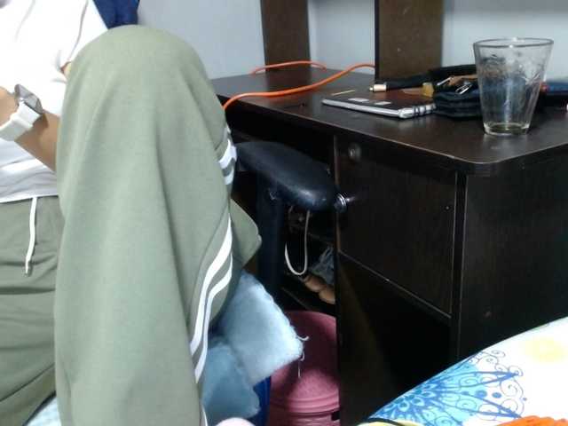 Live sex webcam photo for sexya-1 #292224141