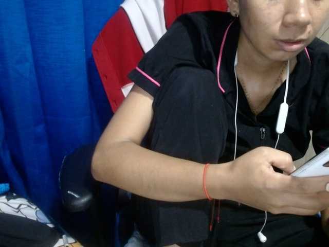 Live sex webcam photo for sexya-1 #292404747