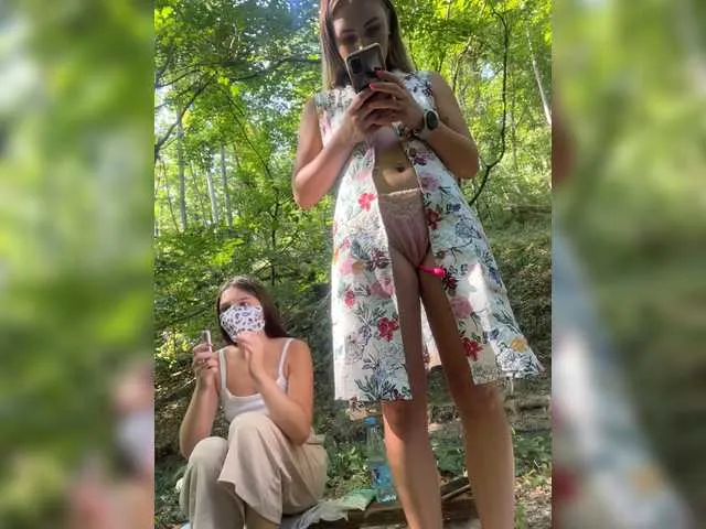 Live sex webcam photo for sexyangel2348 #274574741