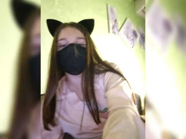 Live sex webcam photo for sexyangel2348 #274597427