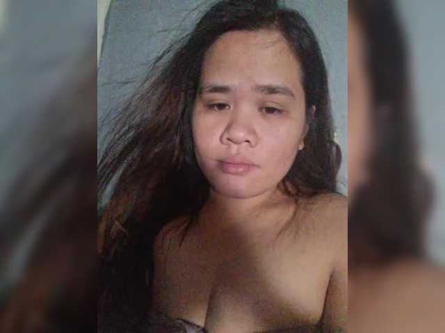 Live sex webcam photo for sexyasian27 #290148953