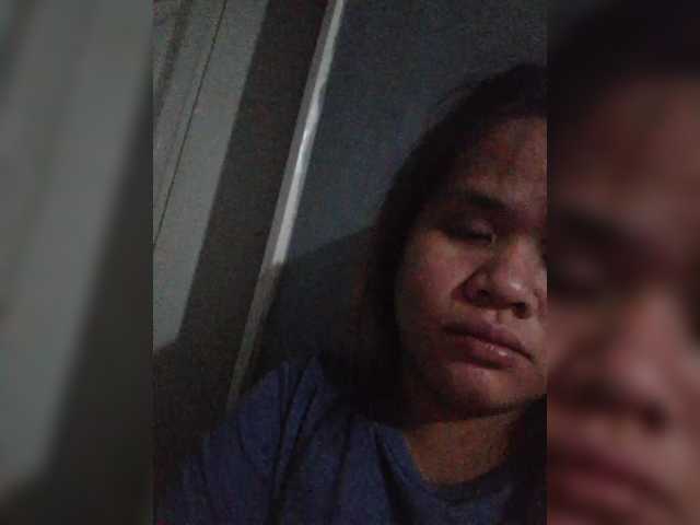 Live sex webcam photo for sexyasian27 #290185650