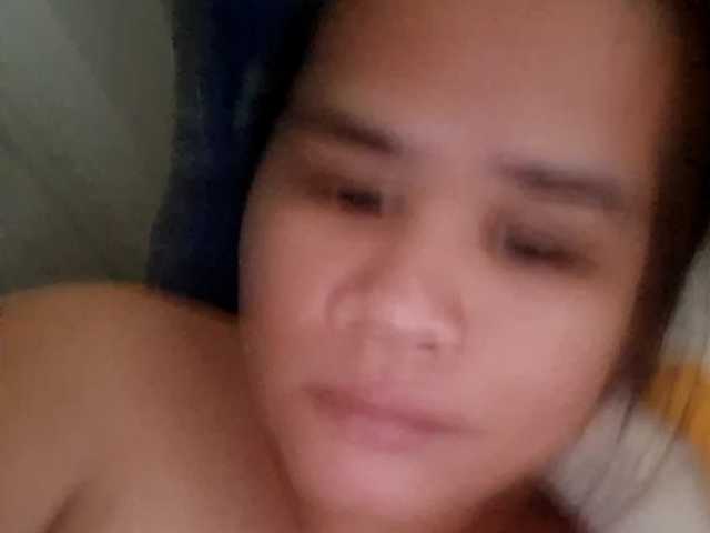 Live sex webcam photo for sexyasian27 #290748388