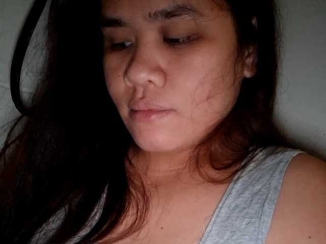 Live sex webcam photo for sexyasian27 #290881185