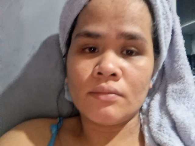 Live sex webcam photo for sexyasian27 #292148079