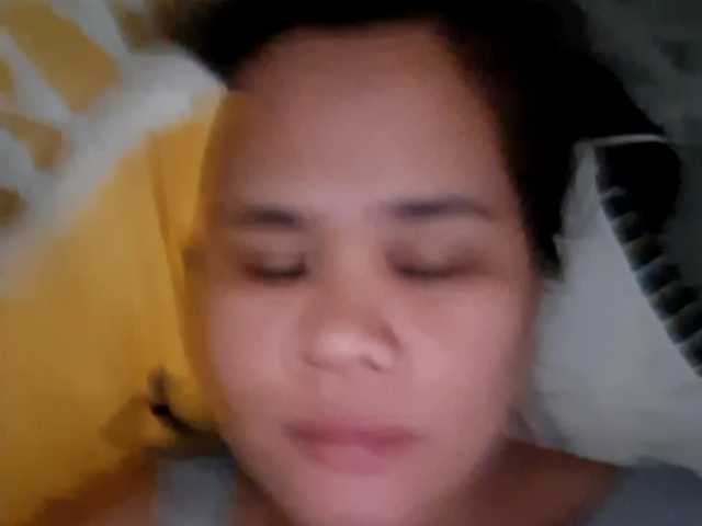 Live sex webcam photo for sexyasian27 #292319545