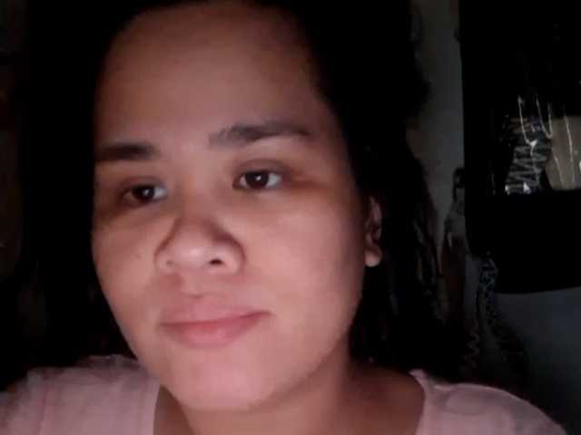 Live sex webcam photo for sexyasian27 #292399690