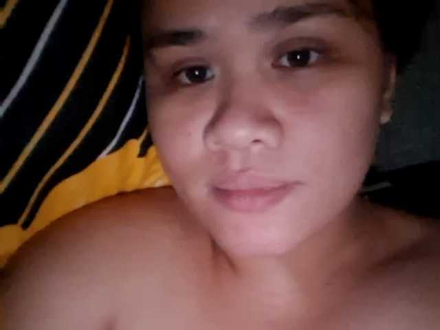 Live sex webcam photo for sexyasian27 #292414092