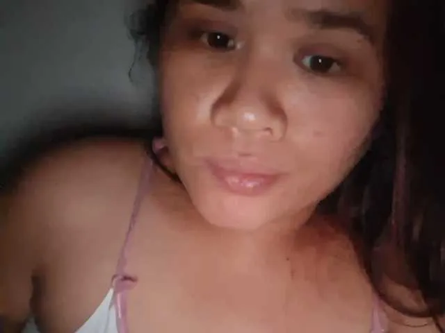 Live sex webcam photo for sexyasian27 #293865508