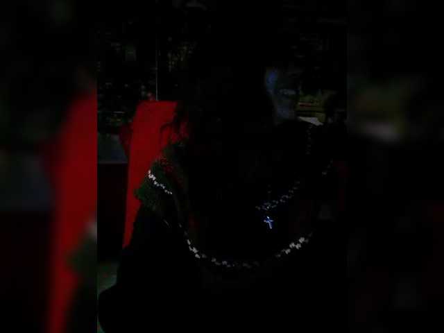 Live sex webcam photo for sexybadbitch #290250149