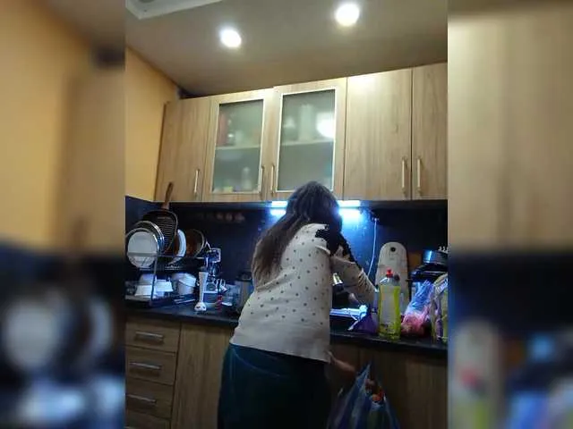 Live sex webcam photo for sexybadbitch #290514654