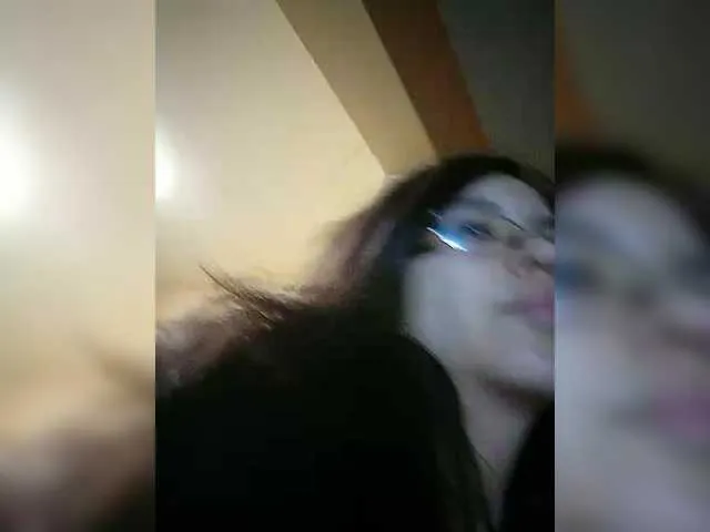 Live sex webcam photo for sexybadbitch #290781491