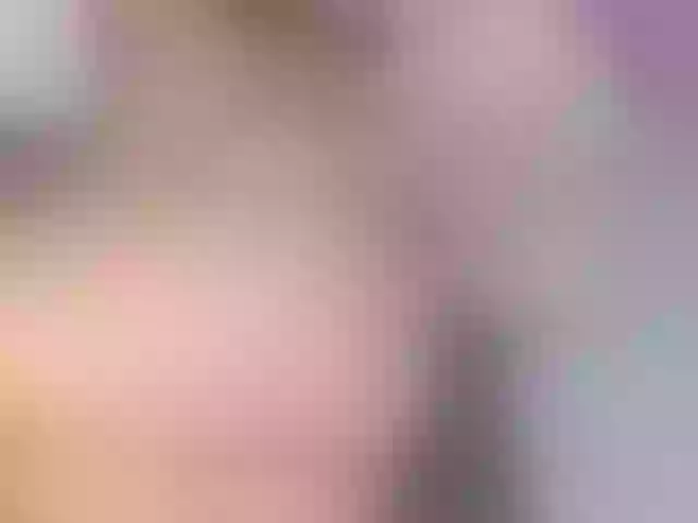 Live sex webcam photo for sexyboom231 #289875652