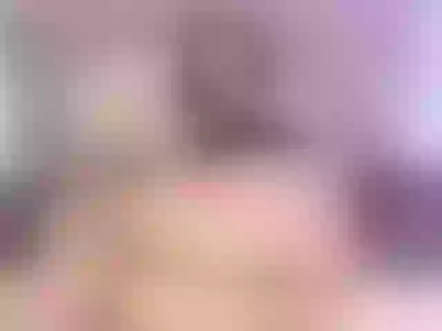 Live sex webcam photo for sexyboom231 #290031956