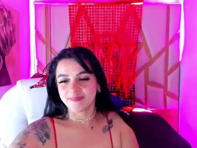 Live sex webcam photo for sexyboop1 #276225006