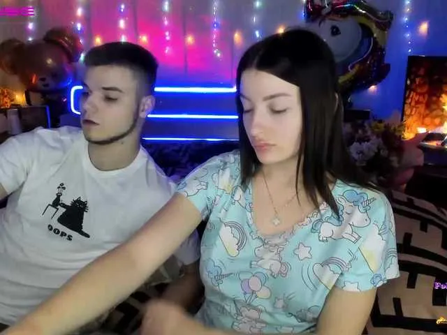 Live sex webcam photo for sexyboybunny #275707669