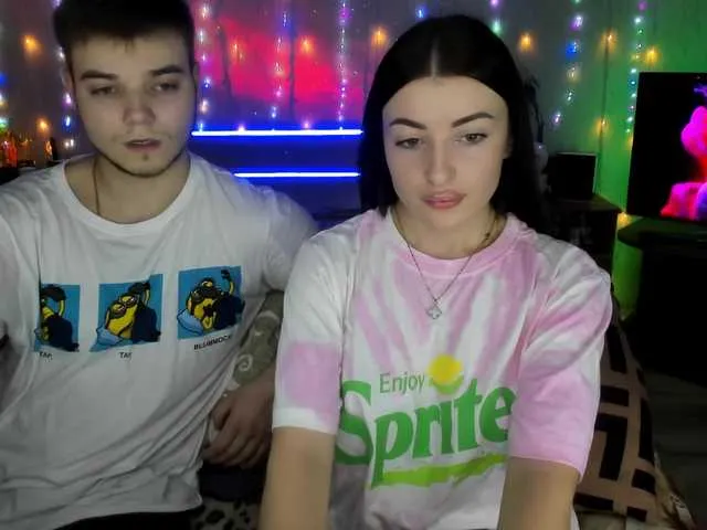 Live sex webcam photo for sexyboybunny #275977280