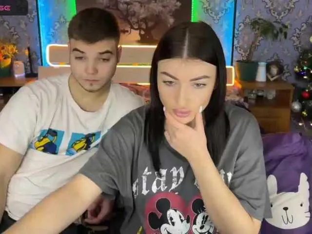 Live sex webcam photo for sexyboybunny #276914427