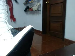 Live sex webcam photo for sexybushx #142863862