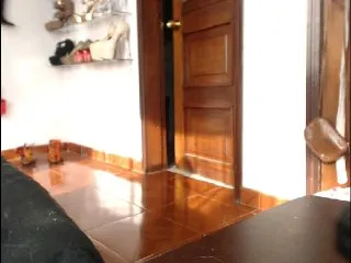 Live sex webcam photo for sexybushx #143056987