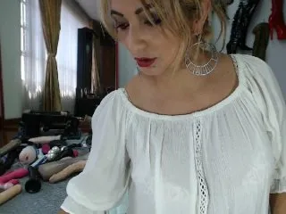 Live sex webcam photo for sexybushx #147362998