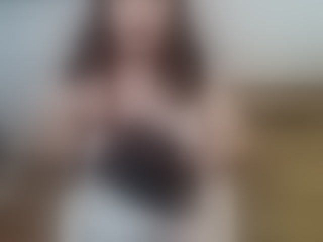 Live sex webcam photo for sexycaty1 #293999475