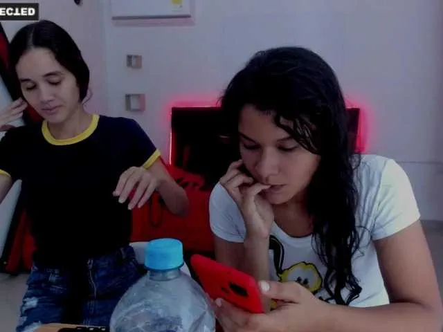 Live sex webcam photo for sexychanell-1 #274974954