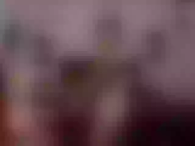 Live sex webcam photo for sexychanell-1 #275586546