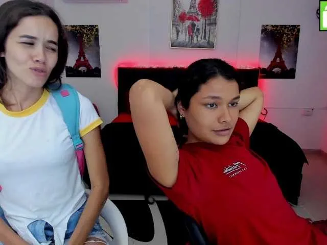 Live sex webcam photo for sexychanell-1 #275687487