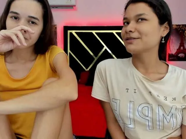 Live sex webcam photo for sexychanell-1 #277169522