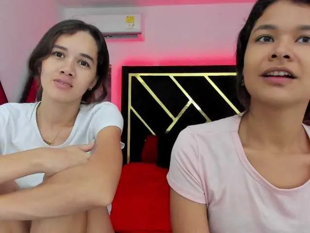 Live sex webcam photo for sexychanell-1 #277459202