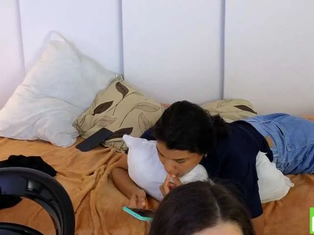 Live sex webcam photo for sexychanell-1 #291162309