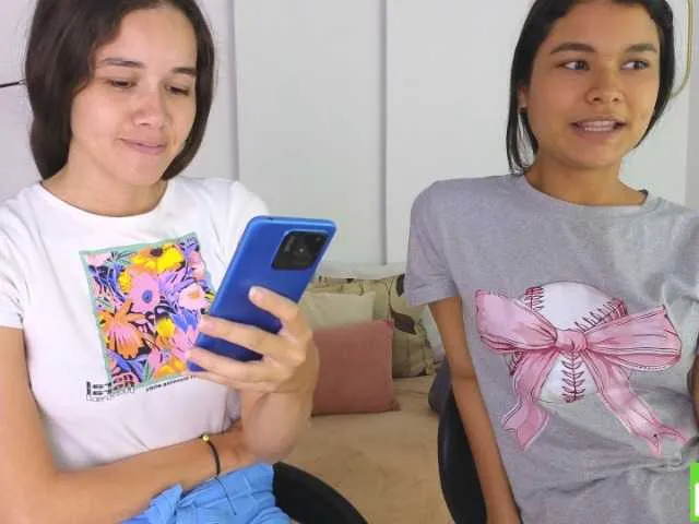 Live sex webcam photo for sexychanell-1 #291215298