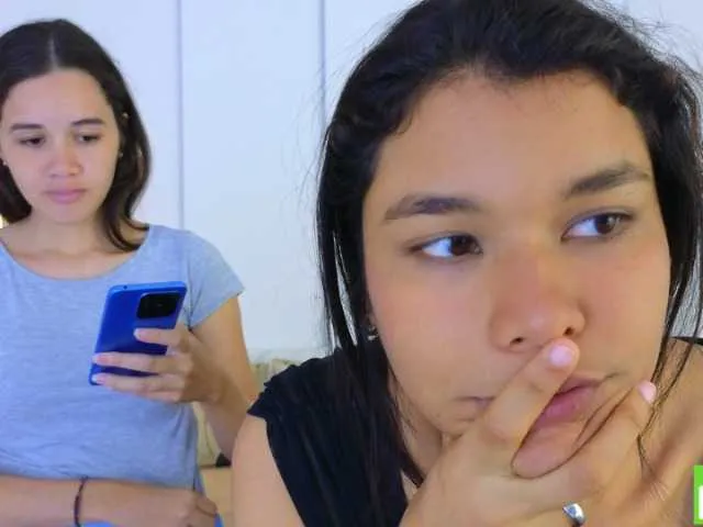 Live sex webcam photo for sexychanell-1 #291227057