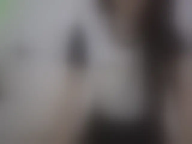 Live sex webcam photo for sexychanell-1 #293743662