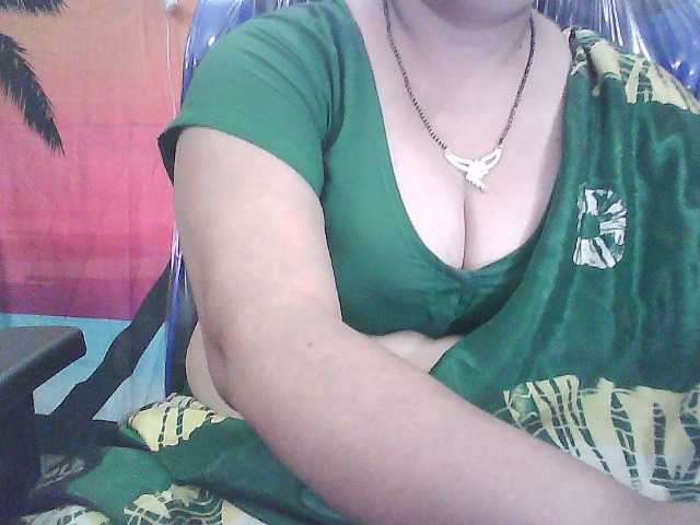 Live sex webcam photo for sexycharu #290397044