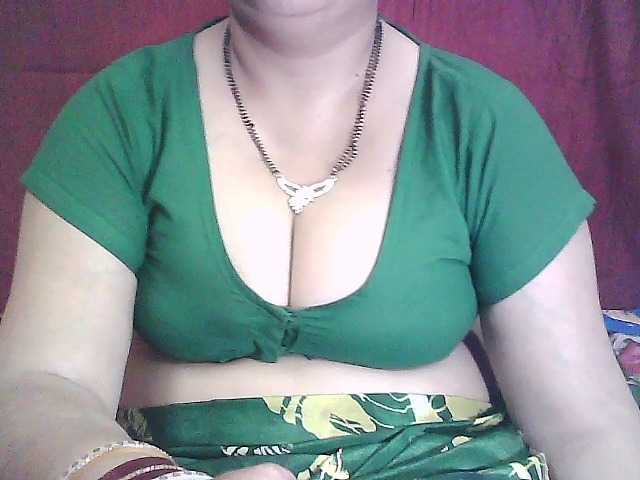 Live sex webcam photo for sexycharu #290506057