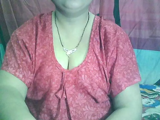 Live sex webcam photo for sexycharu #290843084