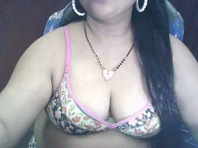 Live sex webcam photo for sexycharu #291196947